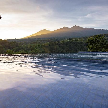 Pondok Guru Bakti Cottage Сенару Екстер'єр фото