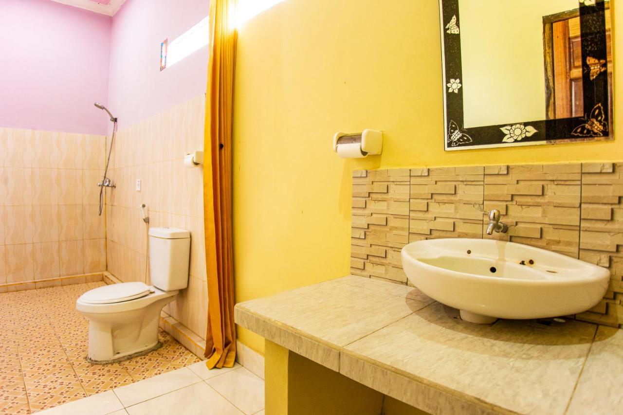 Pondok Guru Bakti Cottage Сенару Екстер'єр фото