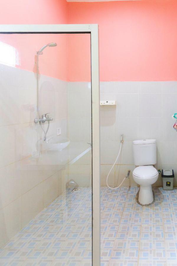 Pondok Guru Bakti Cottage Сенару Екстер'єр фото